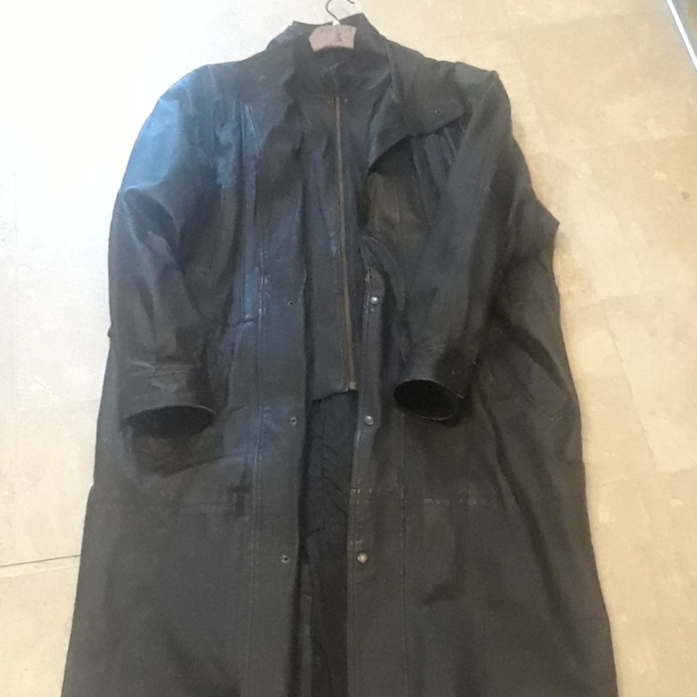 Saxony knee length leather coat